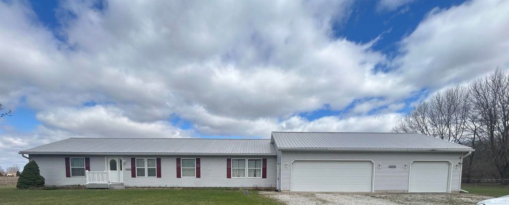 5390 E Brown Road, Leesburg, IN 46538