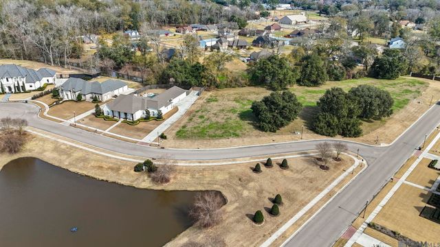 11360 Rock Cove, Geismar, LA 70734