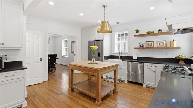 4300 Augusta Ave, Richmond, VA 23230