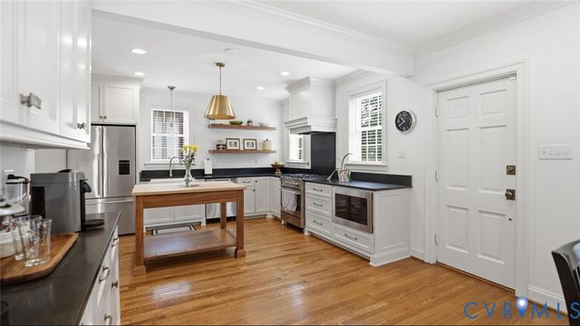 4300 Augusta Ave, Richmond, VA 23230