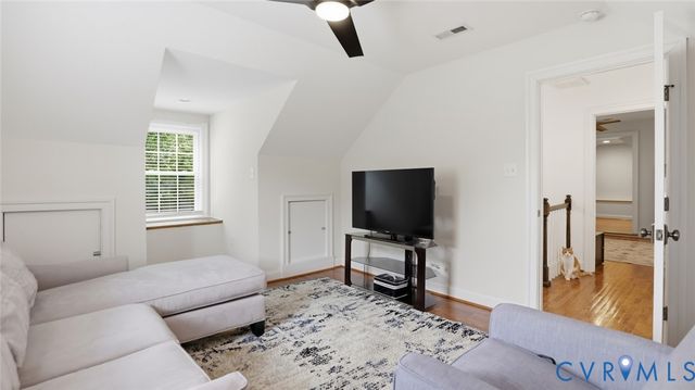 4300 Augusta Ave, Richmond, VA 23230