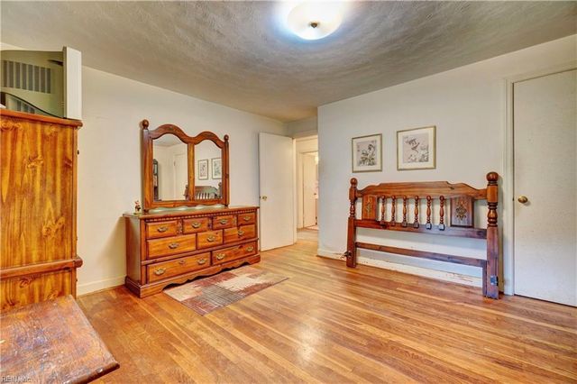 4817 Charlton DR, Chesapeake, VA 23321