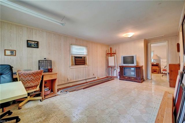 4817 Charlton DR, Chesapeake, VA 23321