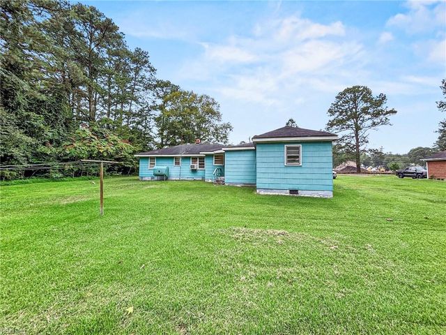 4817 Charlton DR, Chesapeake, VA 23321