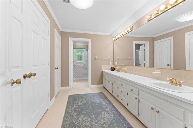 176 Fescue Drive, Bermuda Run, NC 27006
