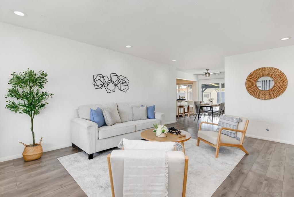 Image 4 of property listing at 801 Olive Ave, National City, CA 91950