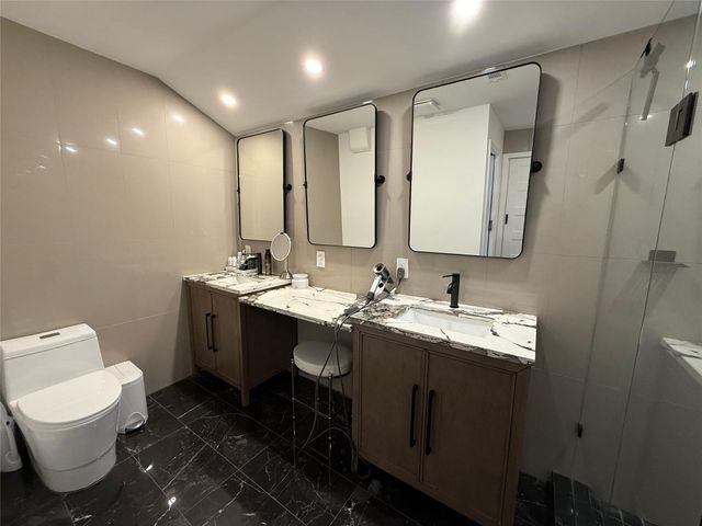 6522 Ridgeview Circle, Dallas, TX 75240