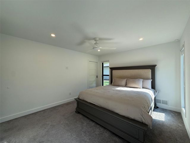 6522 Ridgeview Circle, Dallas, TX 75240