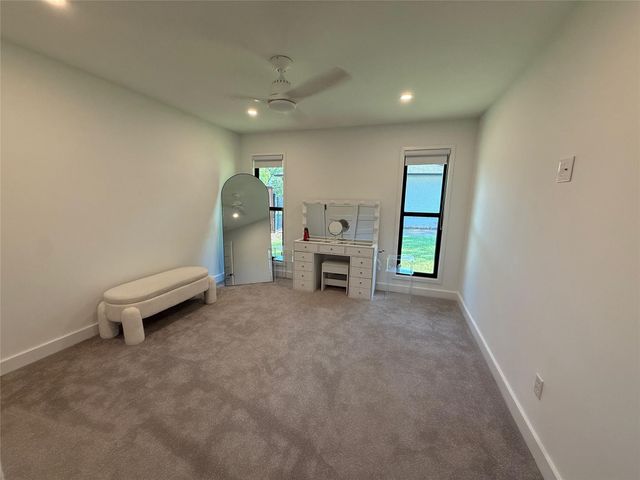 6522 Ridgeview Circle, Dallas, TX 75240