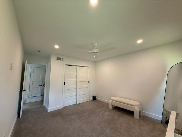 6522 Ridgeview Circle, Dallas, TX 75240