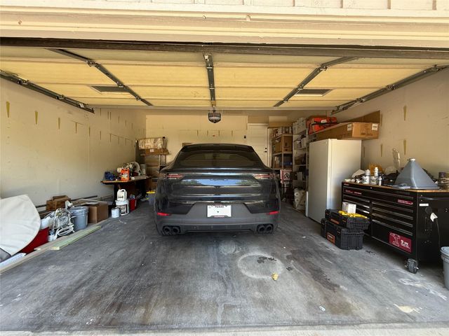 6522 Ridgeview Circle, Dallas, TX 75240