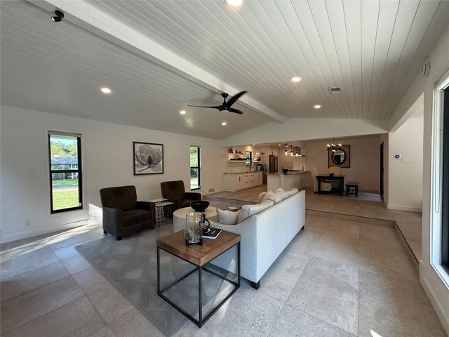 6522 Ridgeview Circle, Dallas, TX 75240