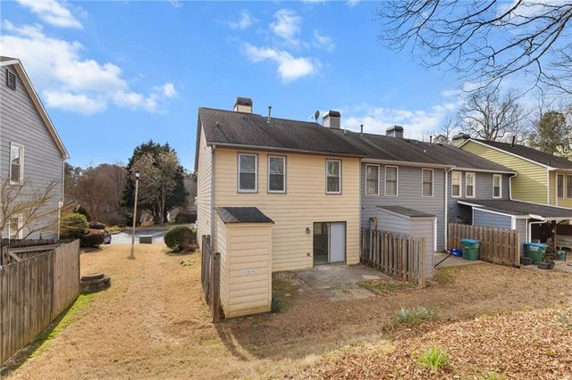 253 Triple Oaks Drive, Tucker, GA 30084