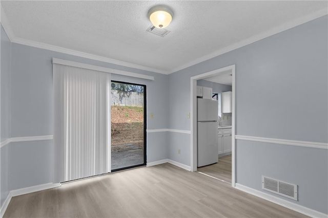 253 Triple Oaks Drive, Tucker, GA 30084