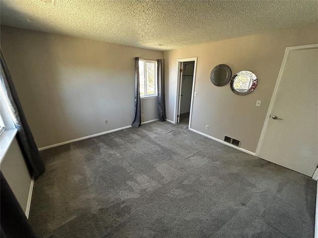 810 Tenderfoot Hill Road 202, Colorado Springs, CO 80906