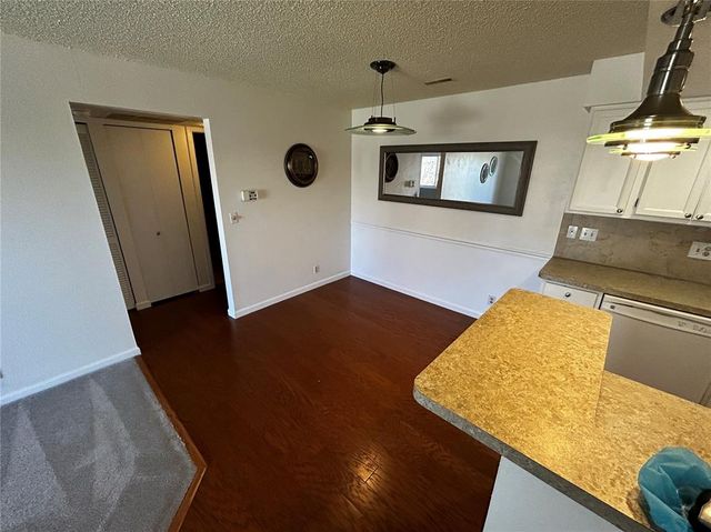 810 Tenderfoot Hill Road 202, Colorado Springs, CO 80906