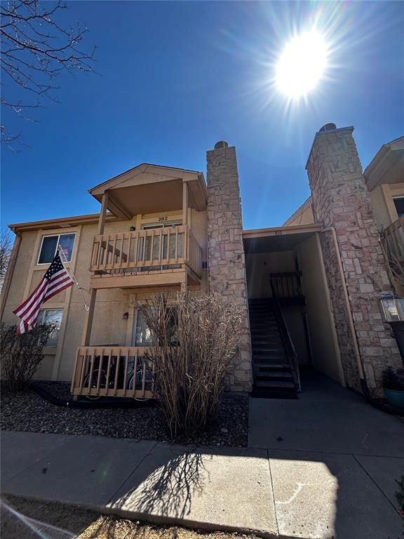 810 Tenderfoot Hill Road 202, Colorado Springs, CO 80906