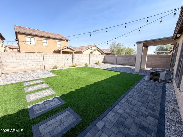 982 E DORIS Street, Avondale, AZ 85323