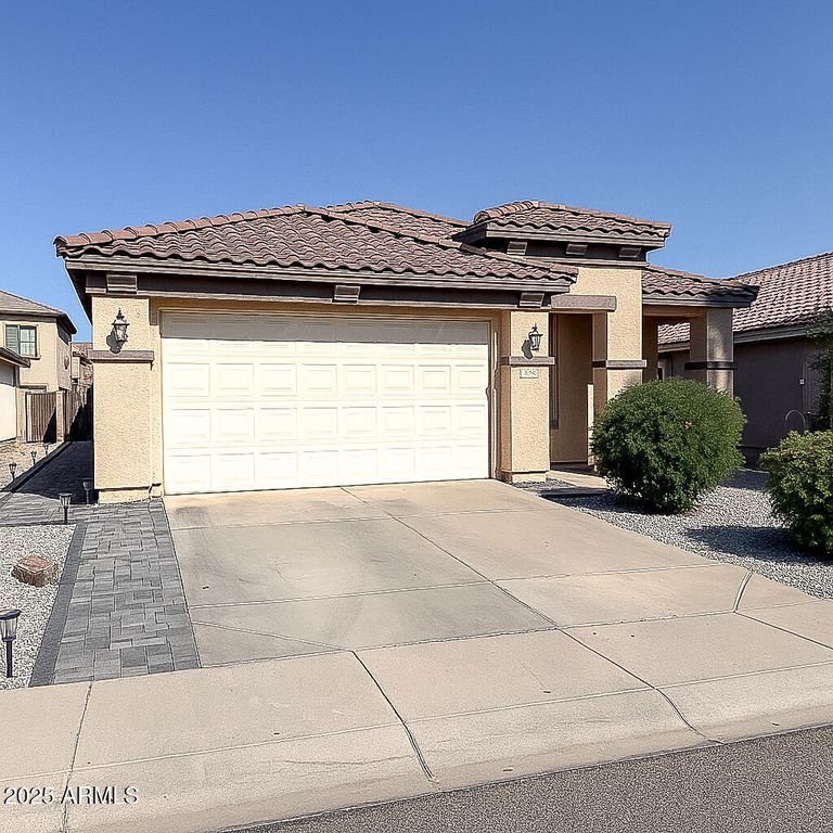 982 E DORIS Street, Avondale, AZ 85323