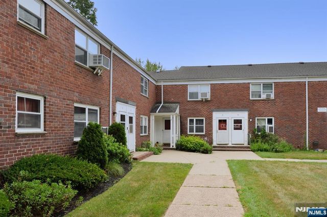 451 Heath Place 8, Hackensack, NJ 07601