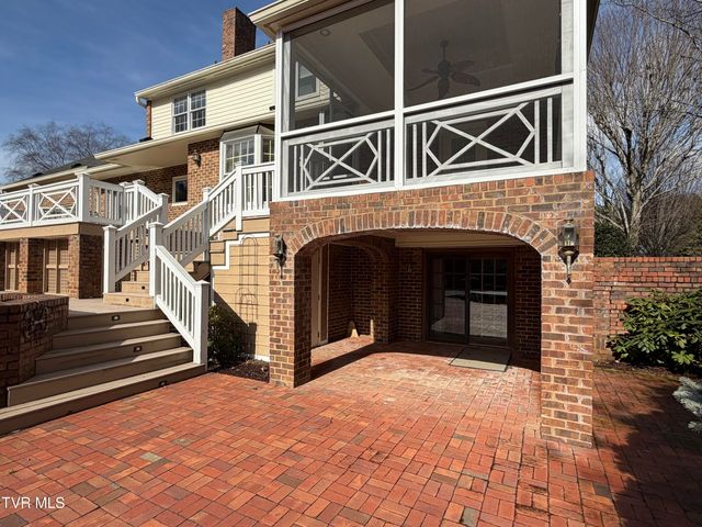 244 Roscommon Drive, Bristol, TN 37620