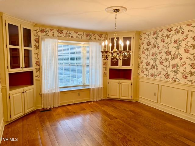 244 Roscommon Drive, Bristol, TN 37620