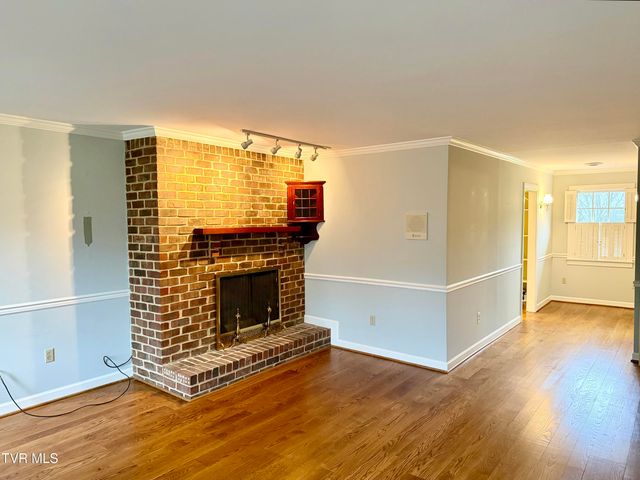 244 Roscommon Drive, Bristol, TN 37620