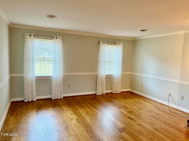 244 Roscommon Drive, Bristol, TN 37620