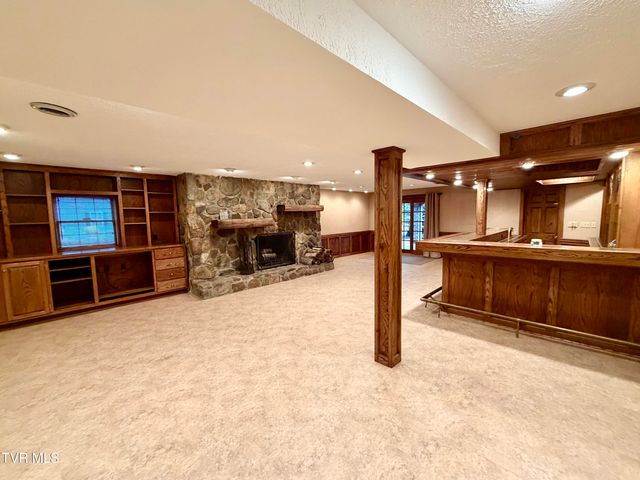 244 Roscommon Drive, Bristol, TN 37620