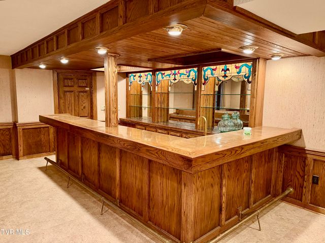 244 Roscommon Drive, Bristol, TN 37620