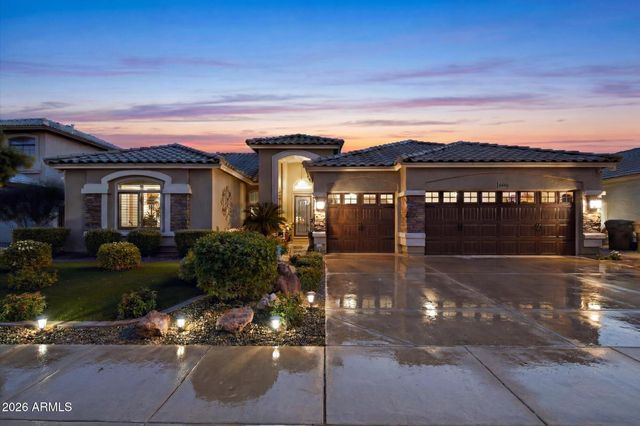 5483 W QUAIL Avenue, Glendale, AZ 85308
