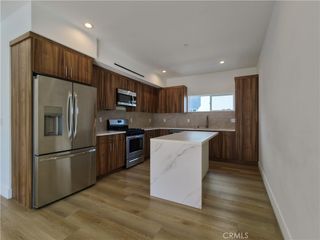 5635 Klump Avenue, North Hollywood, CA 91601