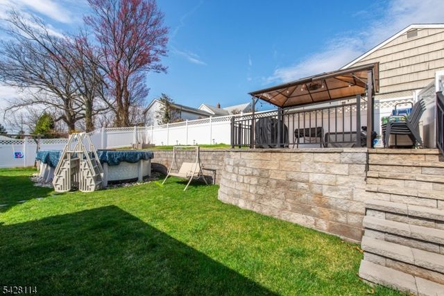 24 Lennon Place, Clifton City, NJ 07013