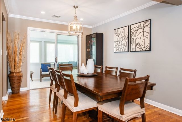 24 Lennon Place, Clifton City, NJ 07013