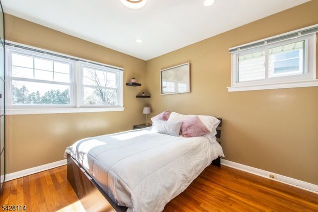 24 Lennon Place, Clifton City, NJ 07013