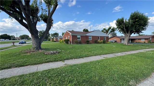 7100 Old Troy Pike, Huber Heights, OH 45424