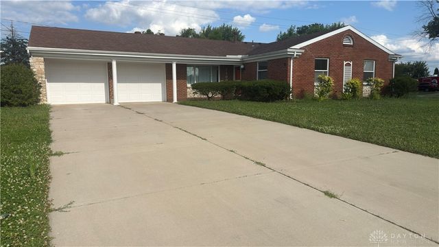 7100 Old Troy Pike, Huber Heights, OH 45424