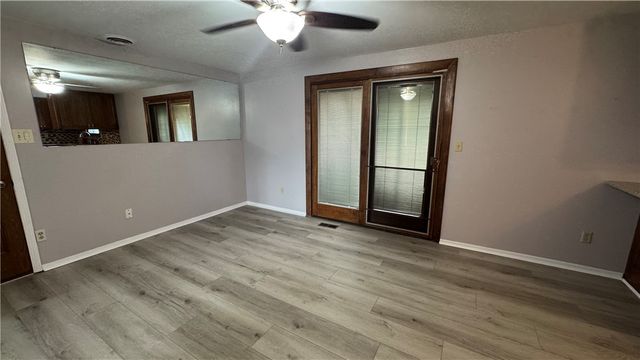 7100 Old Troy Pike, Huber Heights, OH 45424