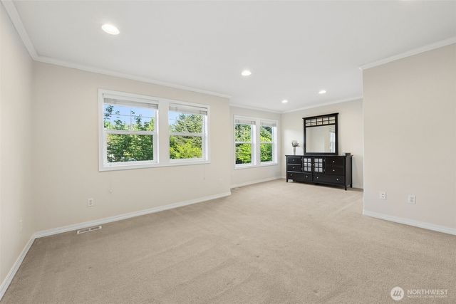 19010 5th Street E, Lake Tapps, WA 98391
