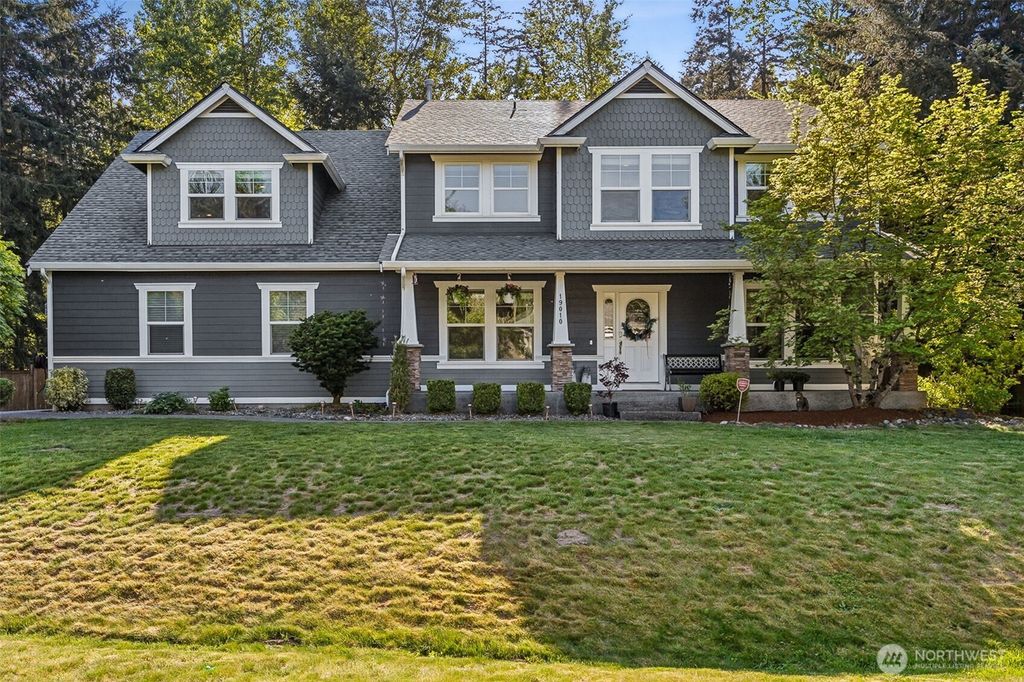 19010 5th Street E, Lake Tapps, WA 98391