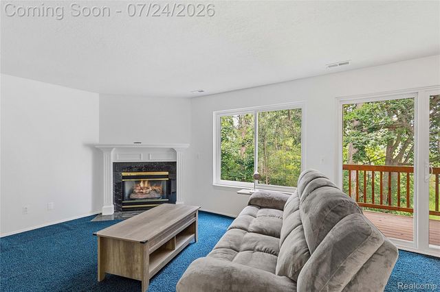 4892 Ashley Lane, Waterford Charter Township, MI 48329