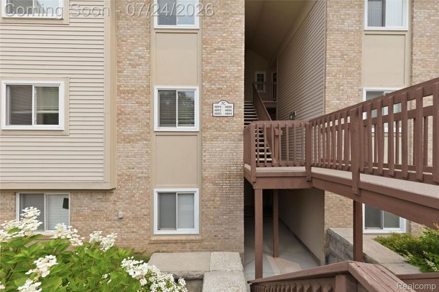 4892 Ashley Lane, Waterford Charter Township, MI 48329