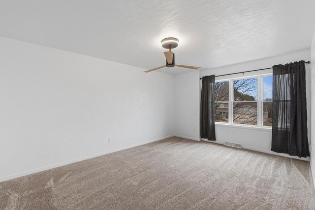 242 Kiesner DRIVE, Chilton, WI 53014