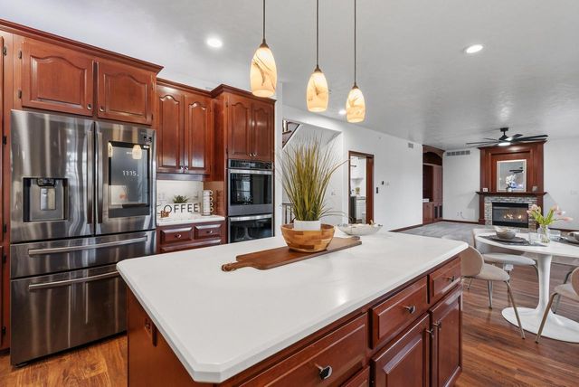 242 Kiesner DRIVE, Chilton, WI 53014