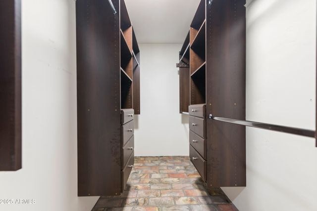 7502 N 7TH Avenue, Phoenix, AZ 85021