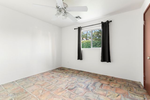 7502 N 7TH Avenue, Phoenix, AZ 85021