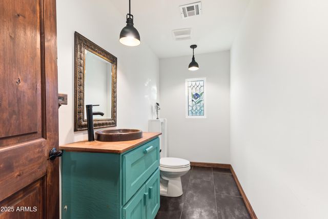 7502 N 7TH Avenue, Phoenix, AZ 85021