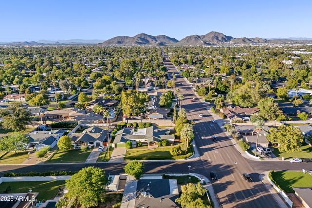 7502 N 7TH Avenue, Phoenix, AZ 85021