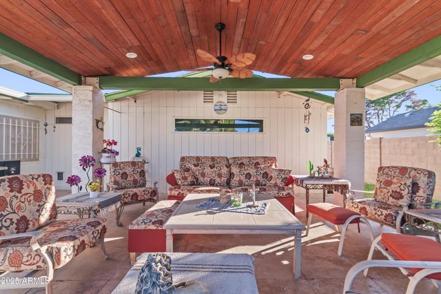 7502 N 7TH Avenue, Phoenix, AZ 85021