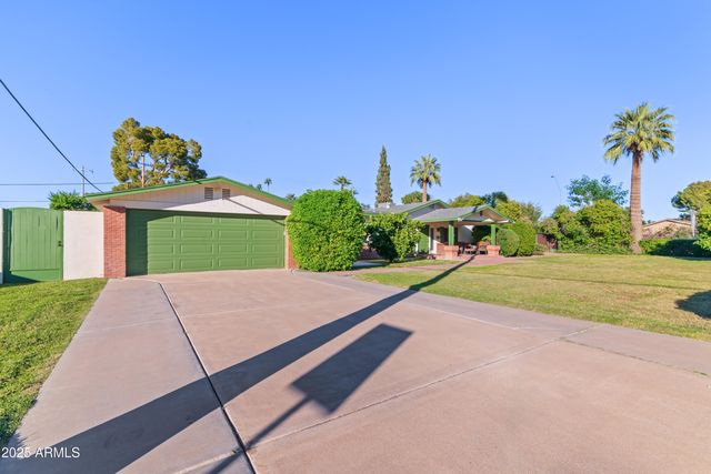 7502 N 7TH Avenue, Phoenix, AZ 85021